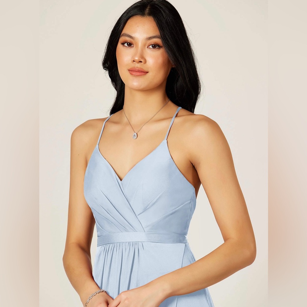 Azazie Luxy dress size 4 mist color euc looks nwt… dry cleaned 1 time